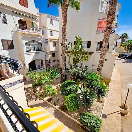 Residential With Pool, 500 Meters To The Beach Οριουέλα Εξωτερικό φωτογραφία