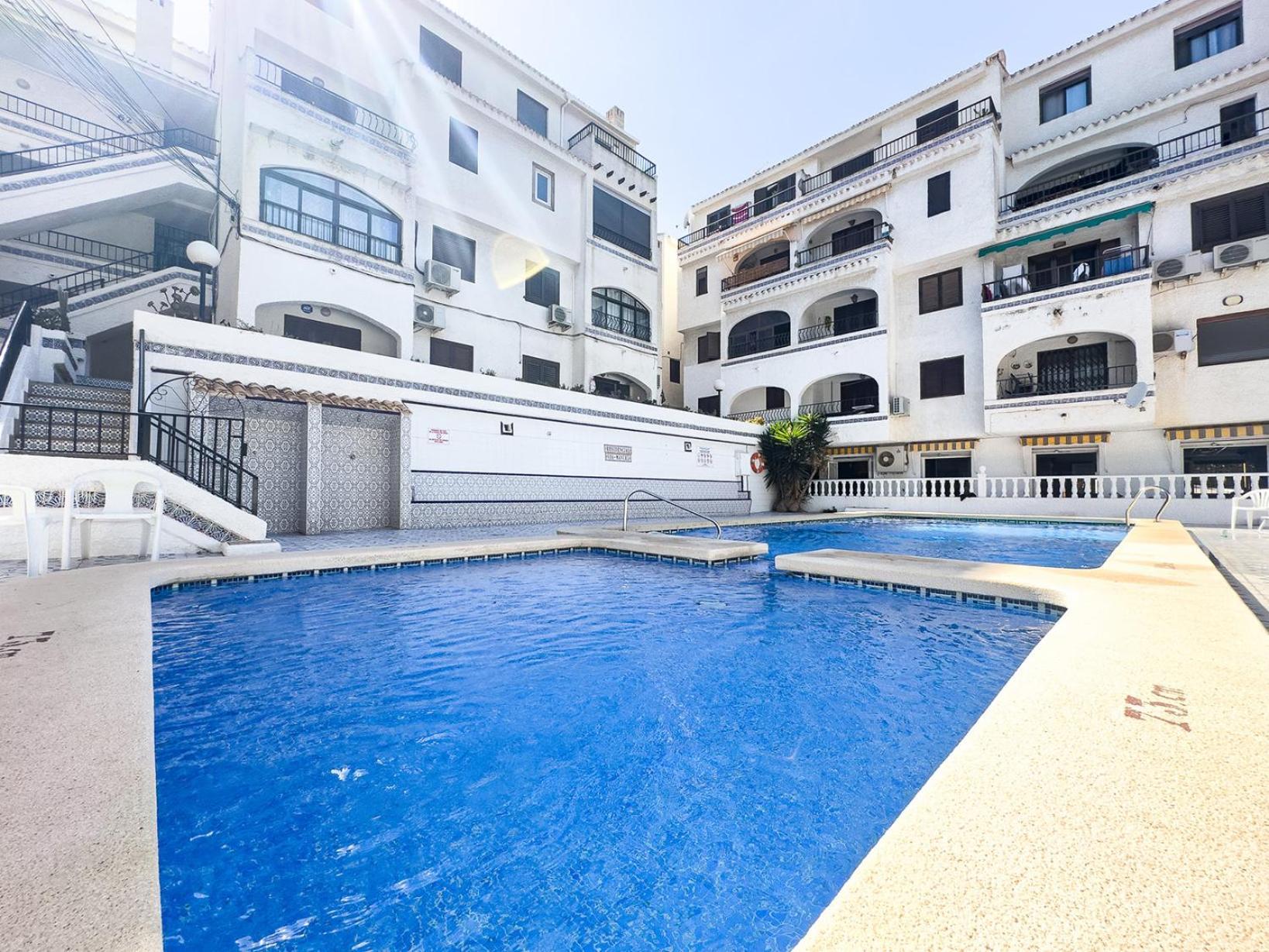 Residential With Pool, 500 Meters To The Beach Οριουέλα Εξωτερικό φωτογραφία