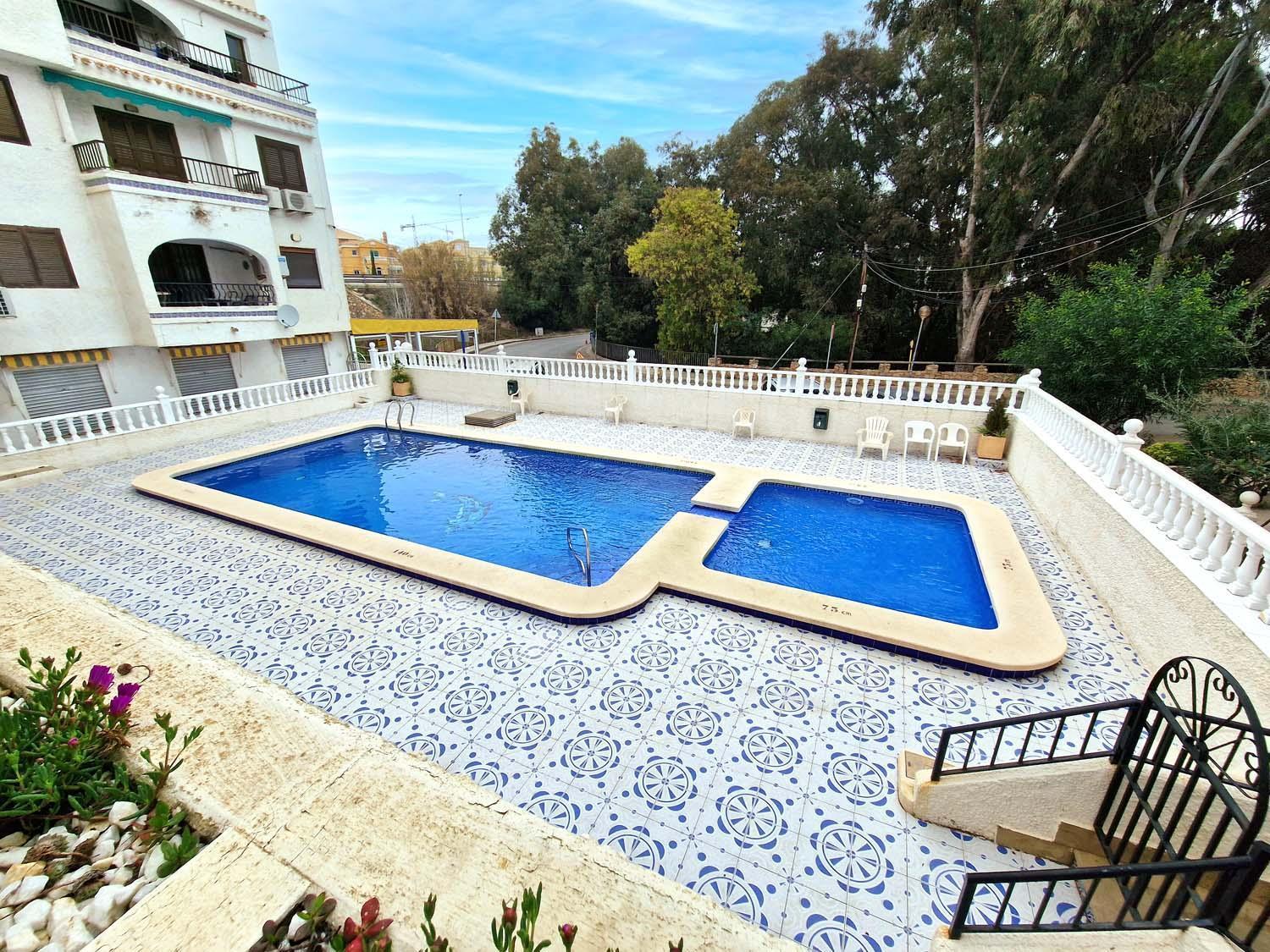 Residential With Pool, 500 Meters To The Beach Οριουέλα Εξωτερικό φωτογραφία