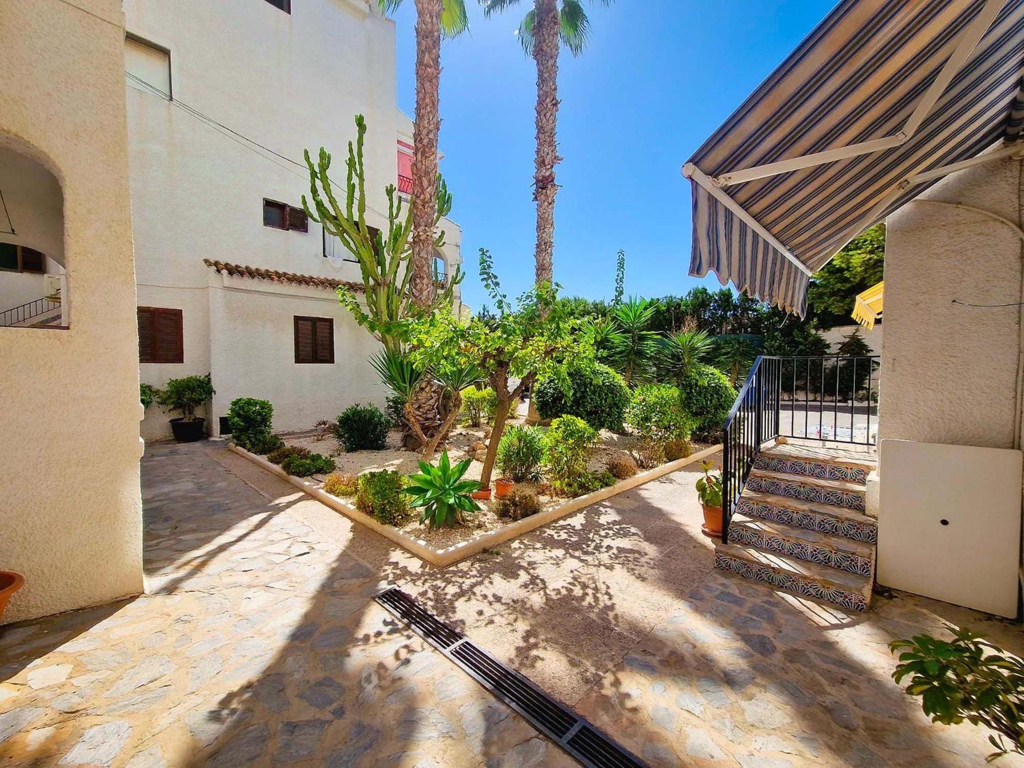 Residential With Pool, 500 Meters To The Beach Οριουέλα Εξωτερικό φωτογραφία